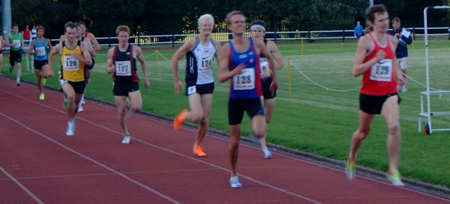 Men 1500 A