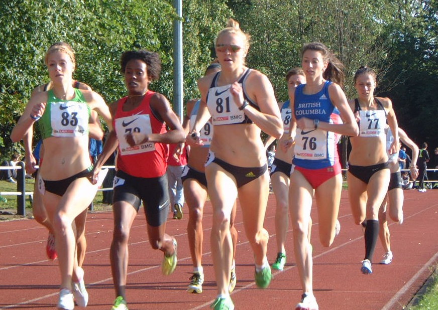Women 800 A