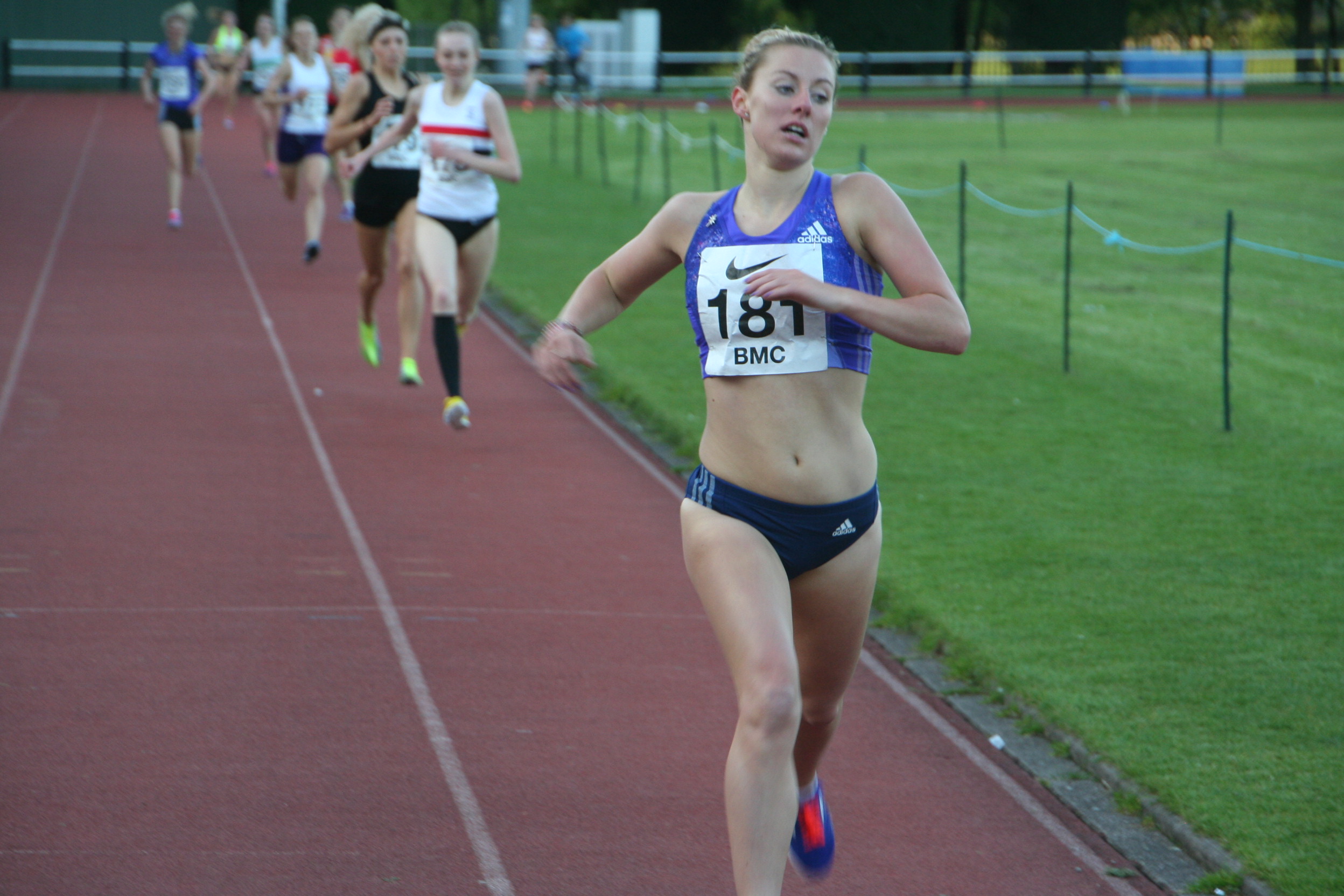 Womens 1500m A
